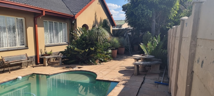 4 Bedroom Property for Sale in Daspoort Gauteng