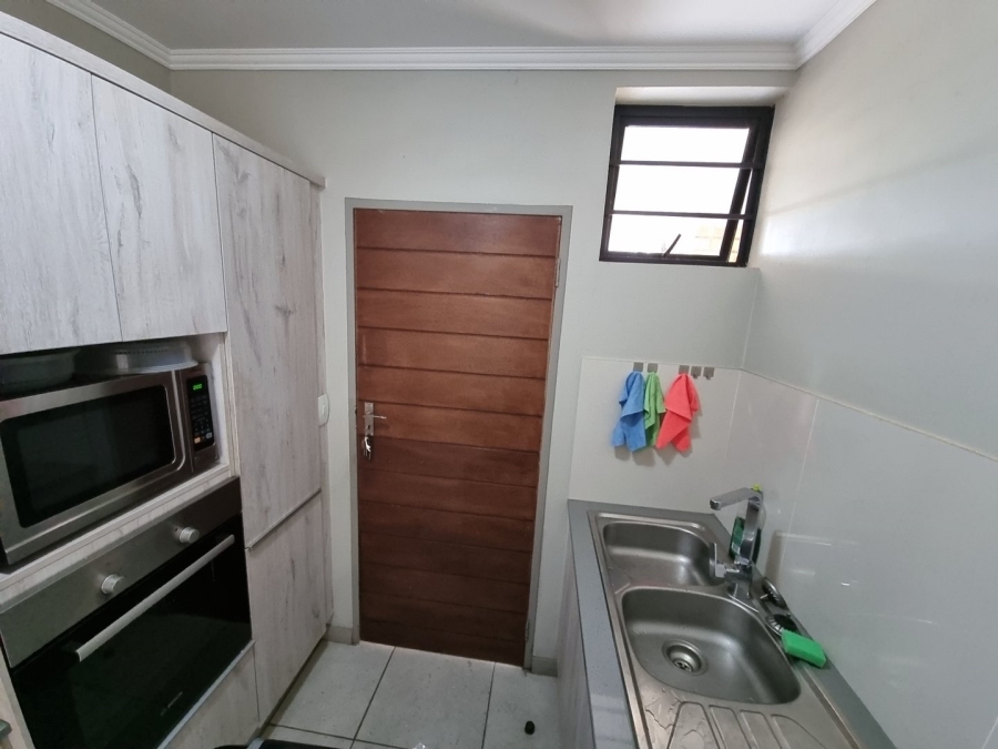 2 Bedroom Property for Sale in Amberfield Gauteng