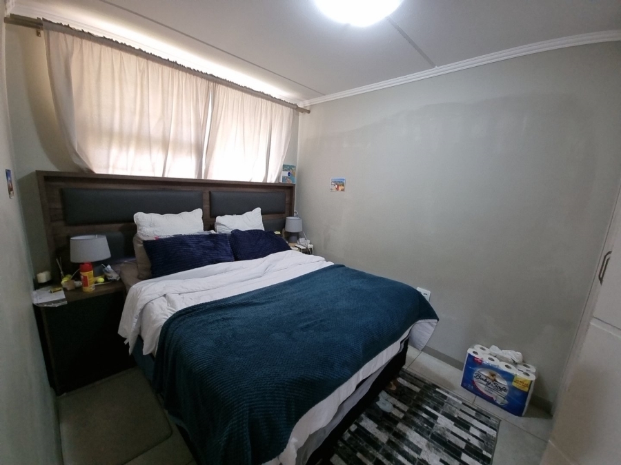2 Bedroom Property for Sale in Amberfield Gauteng