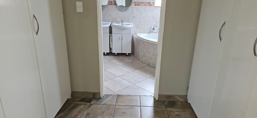 To Let 3 Bedroom Property for Rent in Boksburg East Gauteng