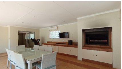 5 Bedroom Property for Sale in Gallo Manor Gauteng