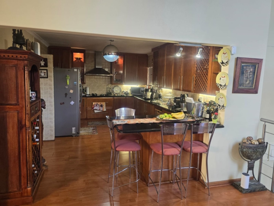 5 Bedroom Property for Sale in Wonderboom Gauteng