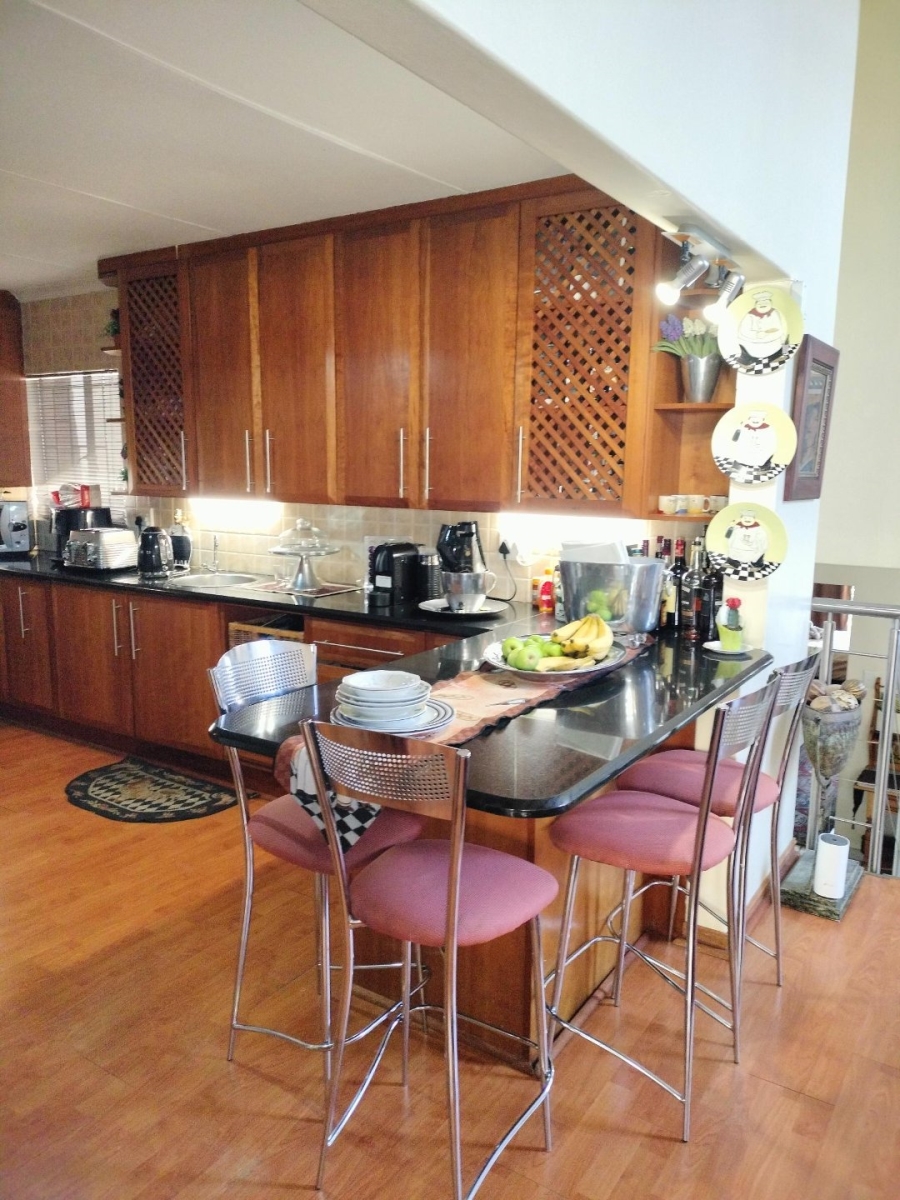 5 Bedroom Property for Sale in Wonderboom Gauteng