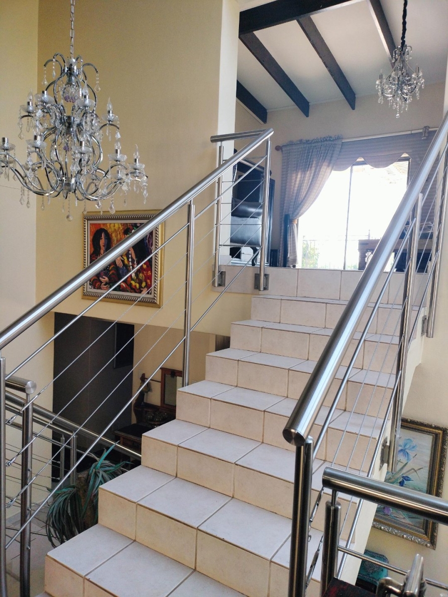 5 Bedroom Property for Sale in Wonderboom Gauteng