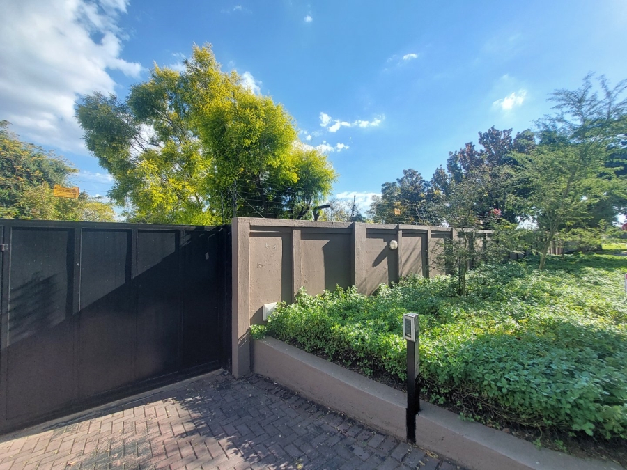 3 Bedroom Property for Sale in Parkmore Gauteng