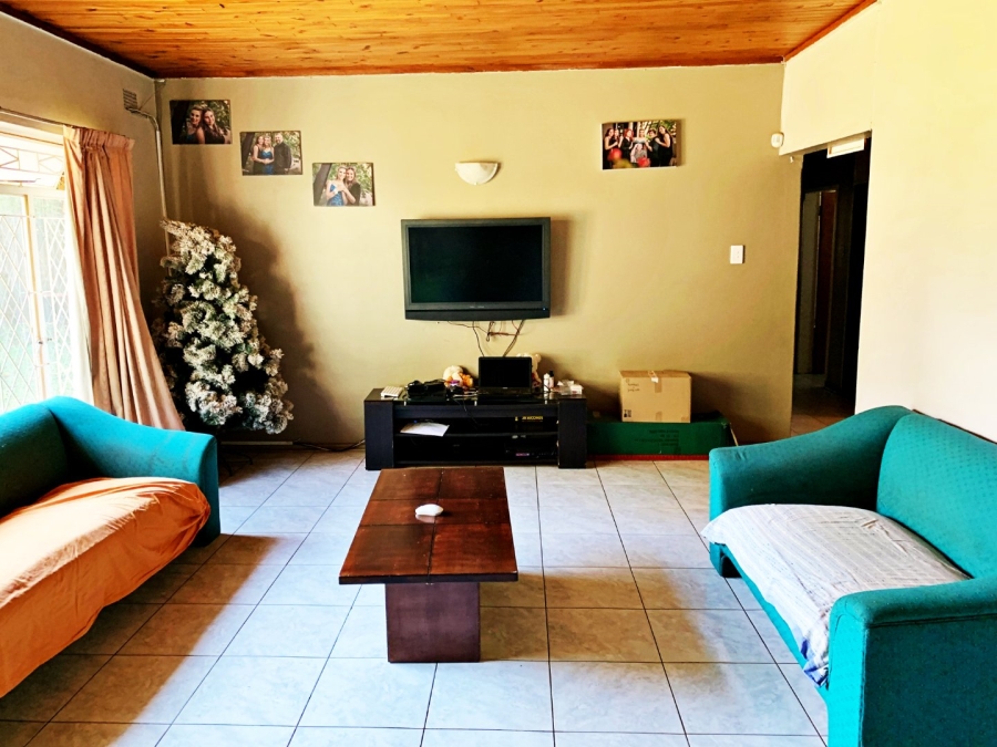 7 Bedroom Property for Sale in Valhalla Gauteng