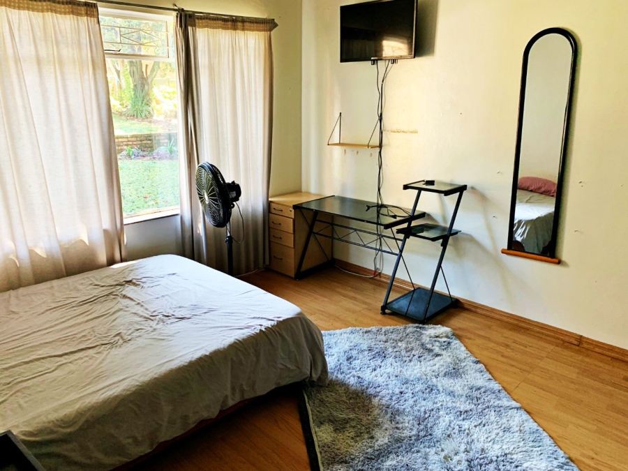 7 Bedroom Property for Sale in Valhalla Gauteng