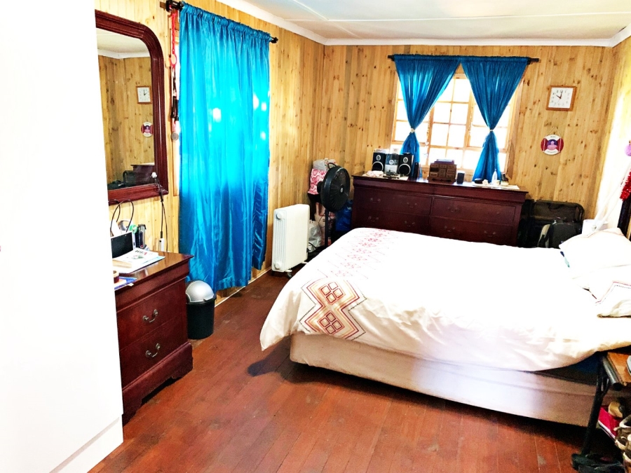 7 Bedroom Property for Sale in Valhalla Gauteng