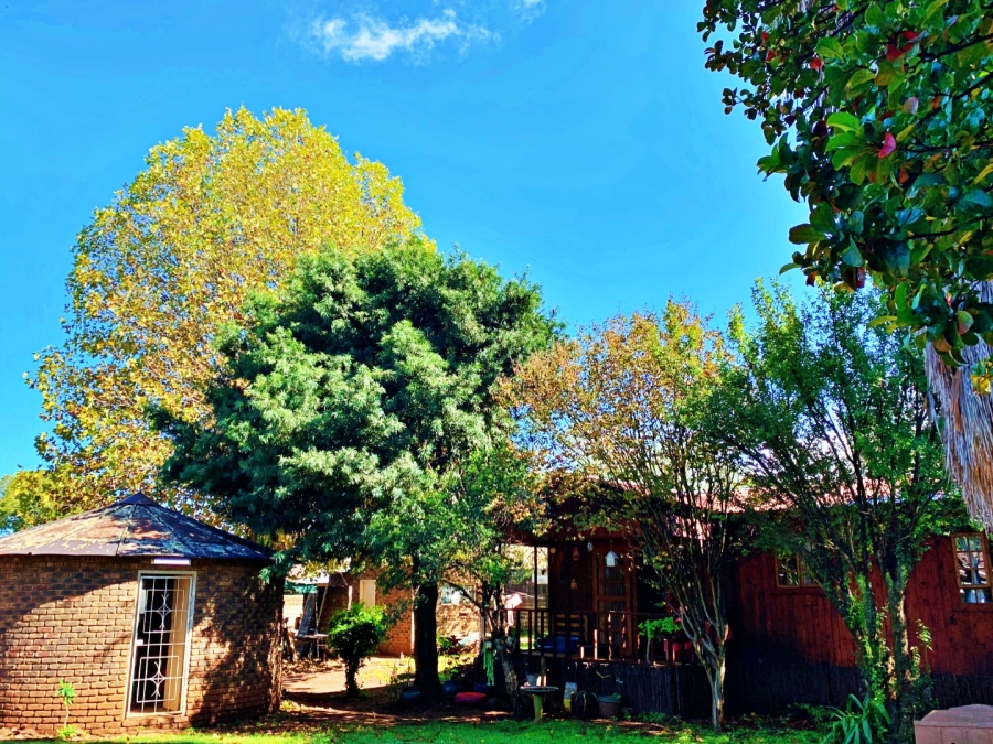 7 Bedroom Property for Sale in Valhalla Gauteng