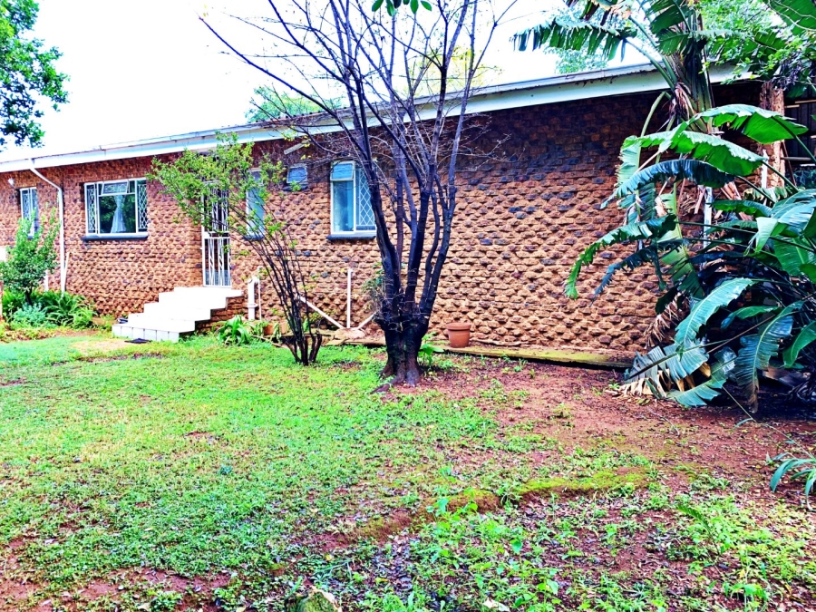 7 Bedroom Property for Sale in Valhalla Gauteng