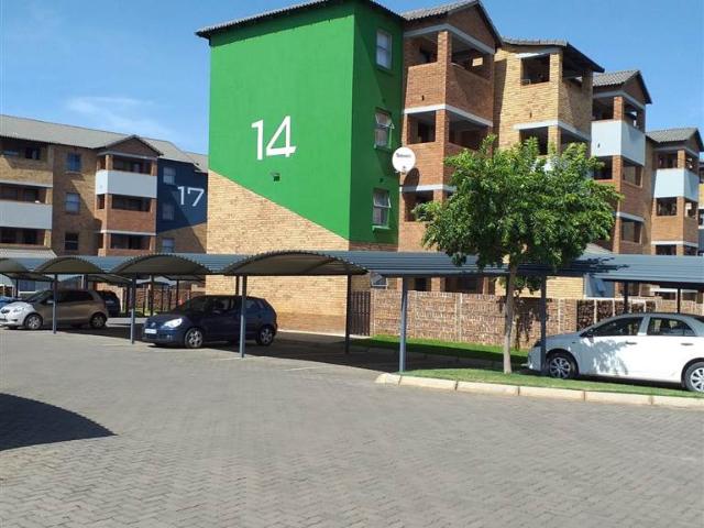 2 Bedroom Property for Sale in Heuweloord Gauteng