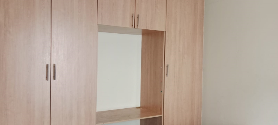 2 Bedroom Property for Sale in Vanderbijlpark SE 4 Gauteng
