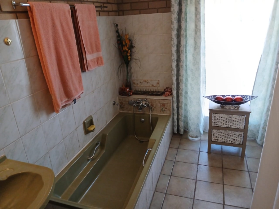 3 Bedroom Property for Sale in Bultfontein A H Gauteng
