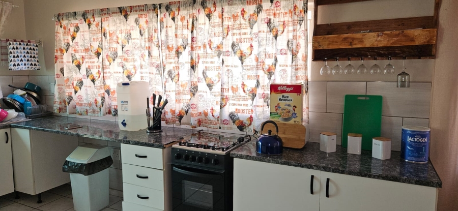 To Let 2 Bedroom Property for Rent in Witfield Gauteng