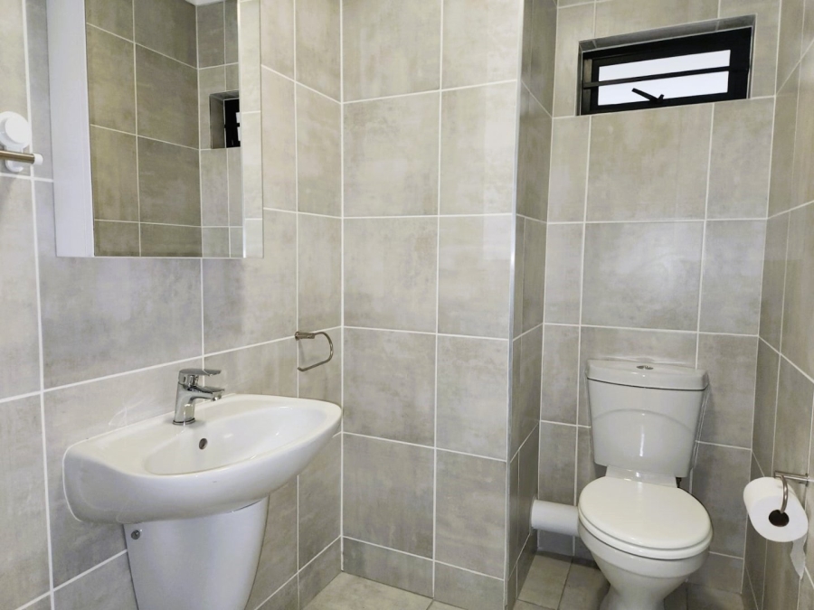 To Let 1 Bedroom Property for Rent in Witfield Gauteng