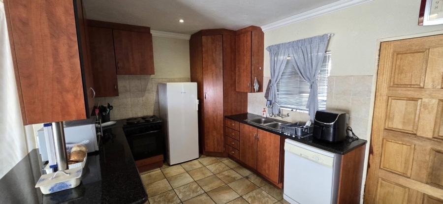 3 Bedroom Property for Sale in Annlin Gauteng
