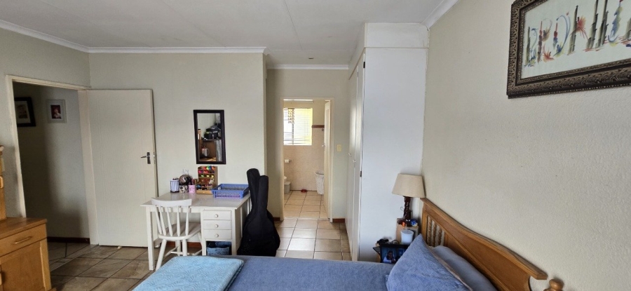 3 Bedroom Property for Sale in Annlin Gauteng