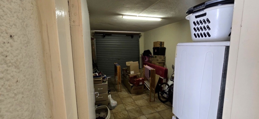 3 Bedroom Property for Sale in Annlin Gauteng