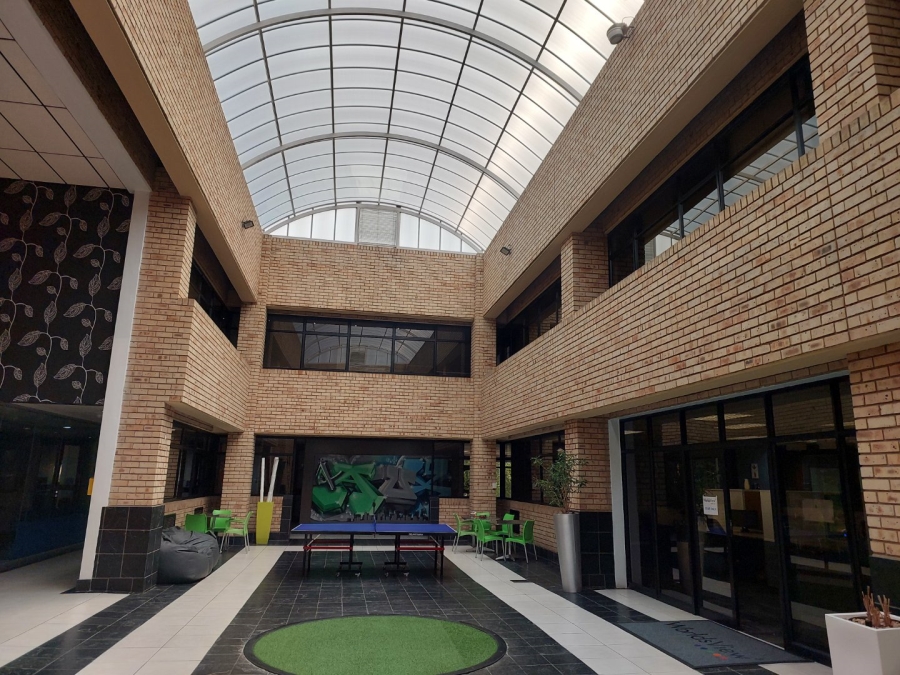  Bedroom Property for Sale in Woodmead Gauteng
