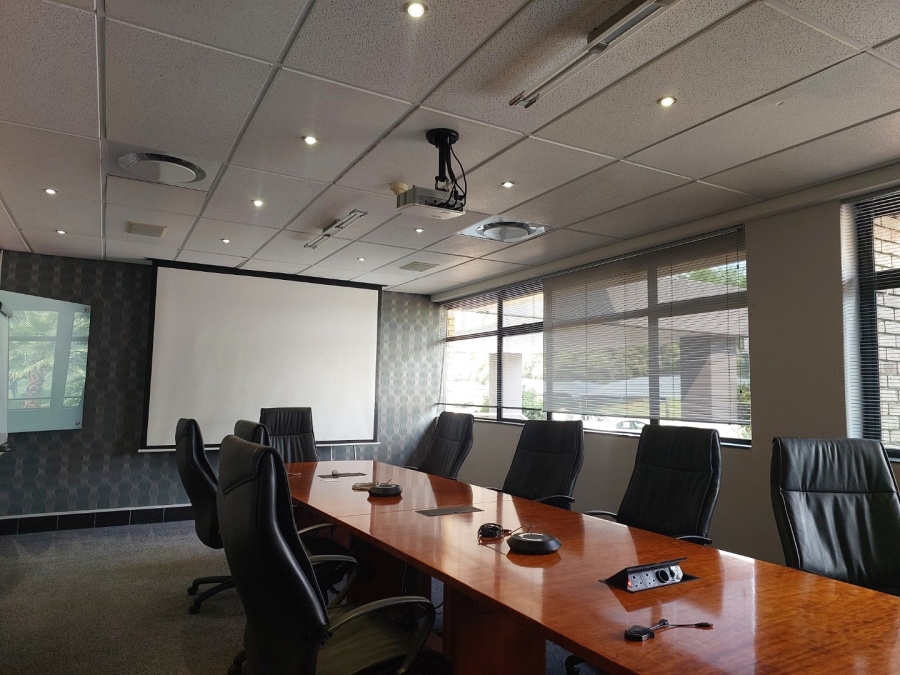  Bedroom Property for Sale in Woodmead Gauteng