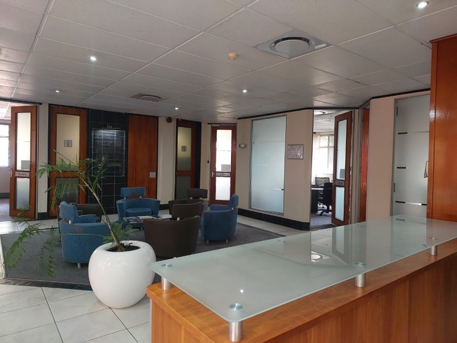  Bedroom Property for Sale in Woodmead Gauteng