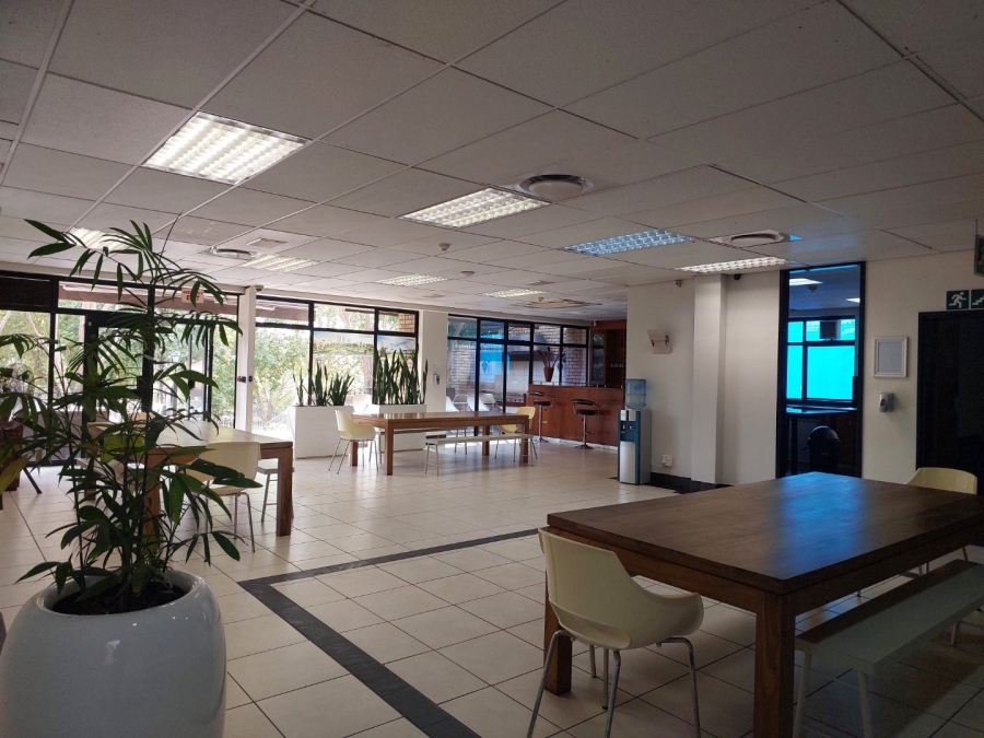  Bedroom Property for Sale in Woodmead Gauteng