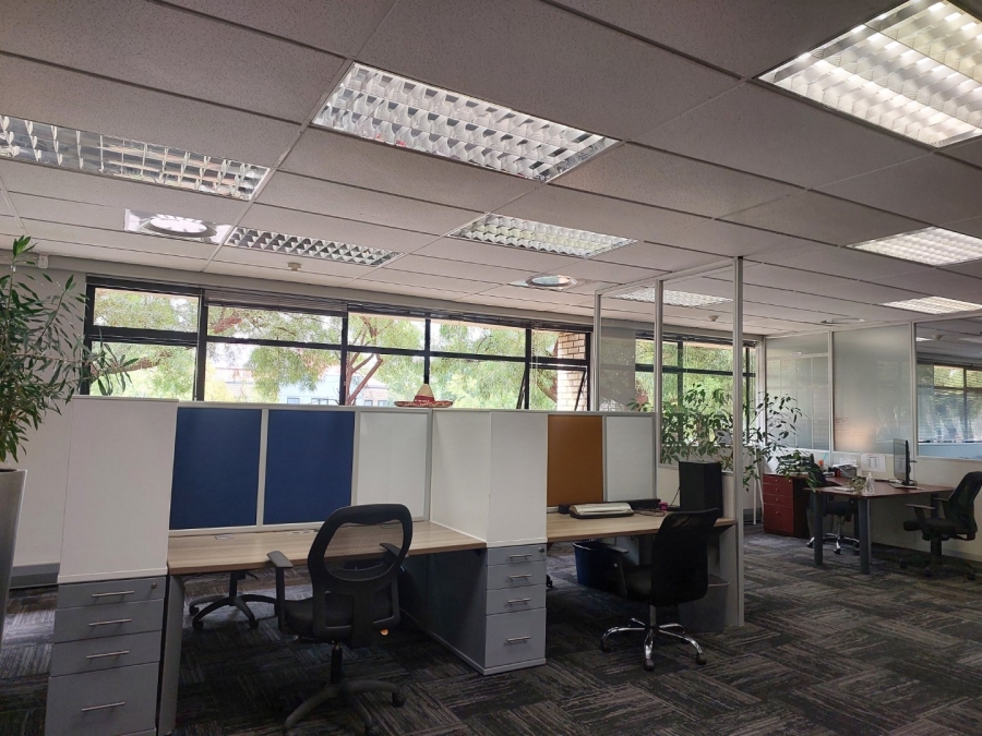  Bedroom Property for Sale in Woodmead Gauteng