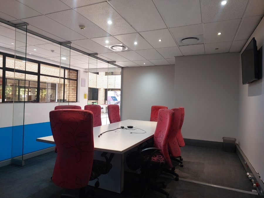  Bedroom Property for Sale in Woodmead Gauteng