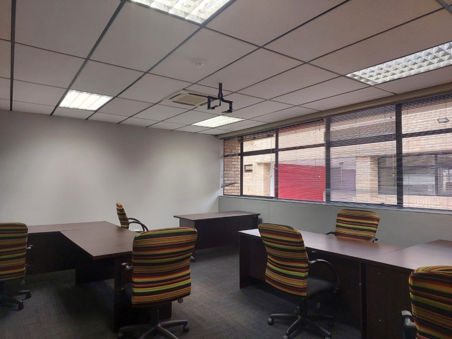  Bedroom Property for Sale in Woodmead Gauteng
