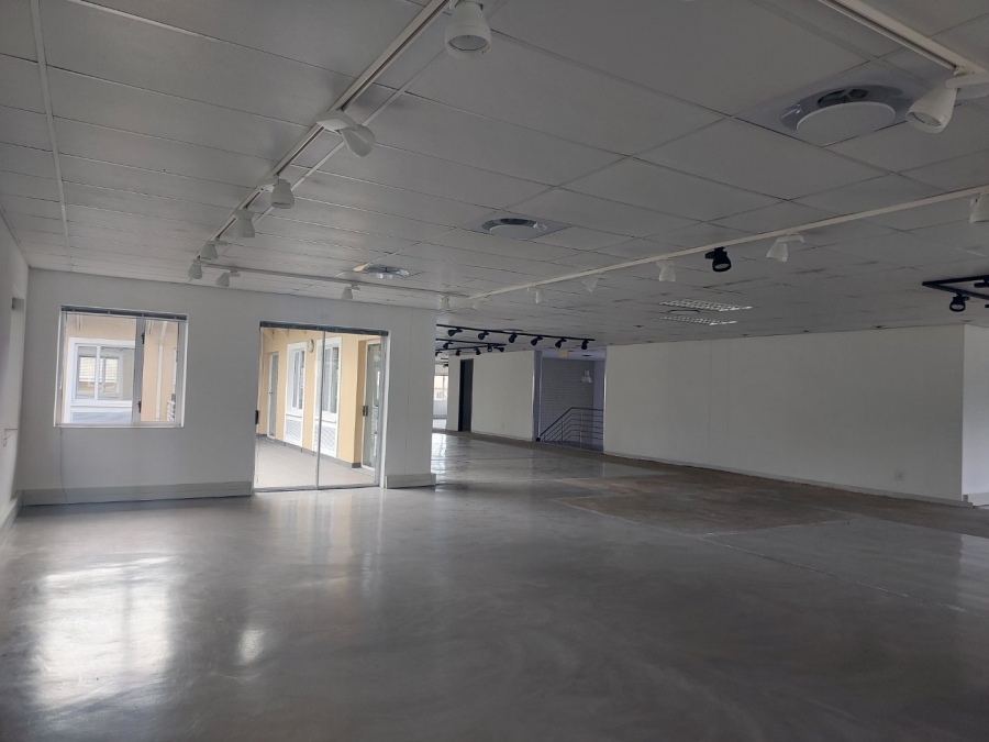  Bedroom Property for Sale in Woodmead Gauteng