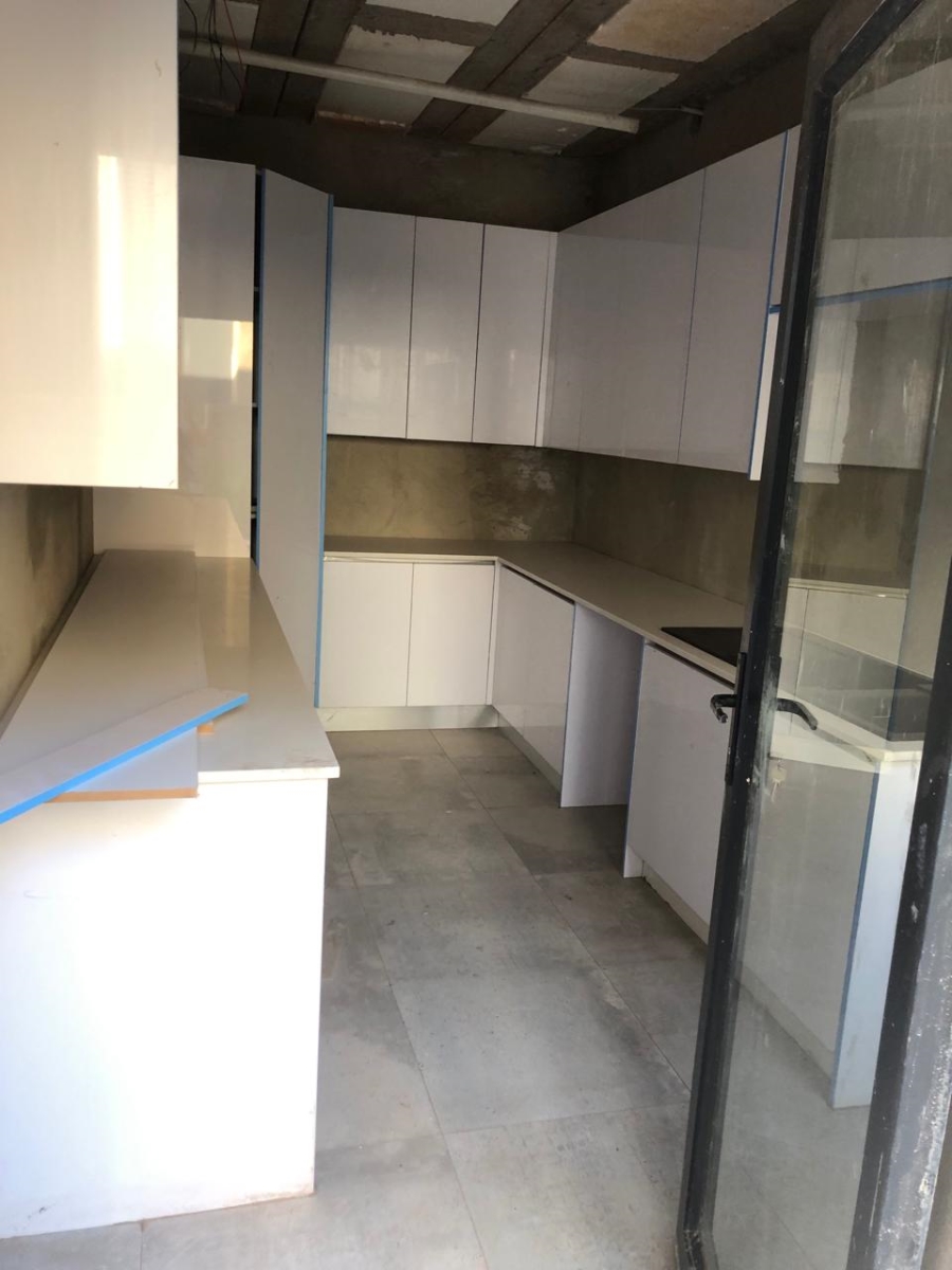 5 Bedroom Property for Sale in Eikenhof Gauteng