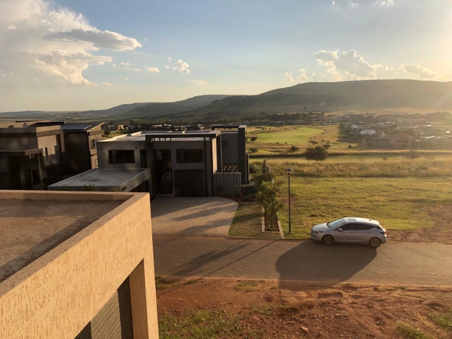 5 Bedroom Property for Sale in Eikenhof Gauteng
