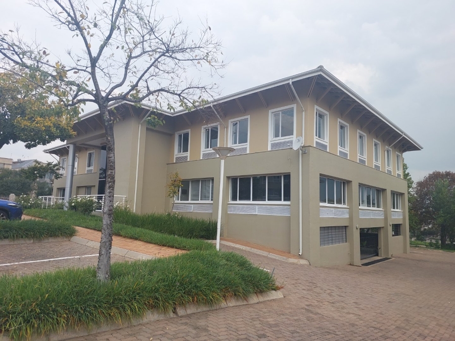 To Let commercial Property for Rent in Woodmead Gauteng