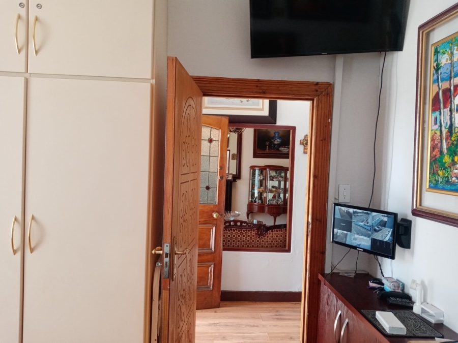 3 Bedroom Property for Sale in Brixton Gauteng