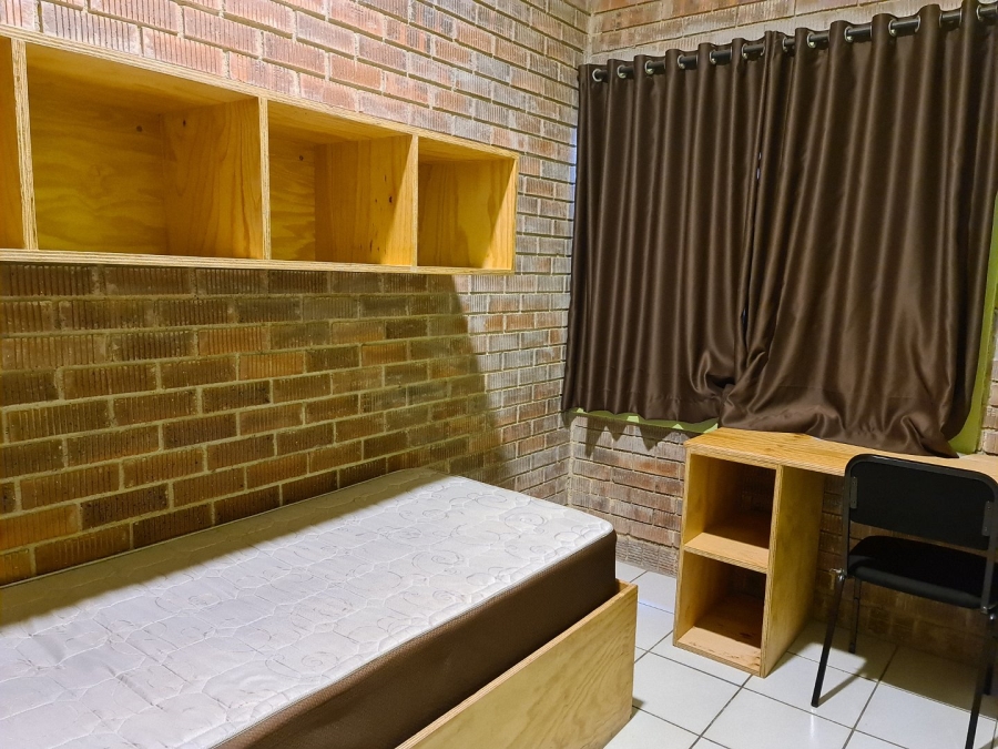  Bedroom Property for Sale in Doornfontein Gauteng