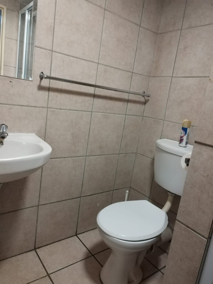 1 Bedroom Property for Sale in Auckland Park Gauteng