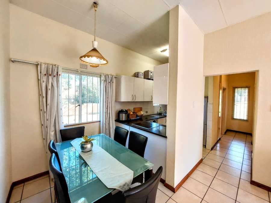 2 Bedroom Property for Sale in Sundowner Gauteng