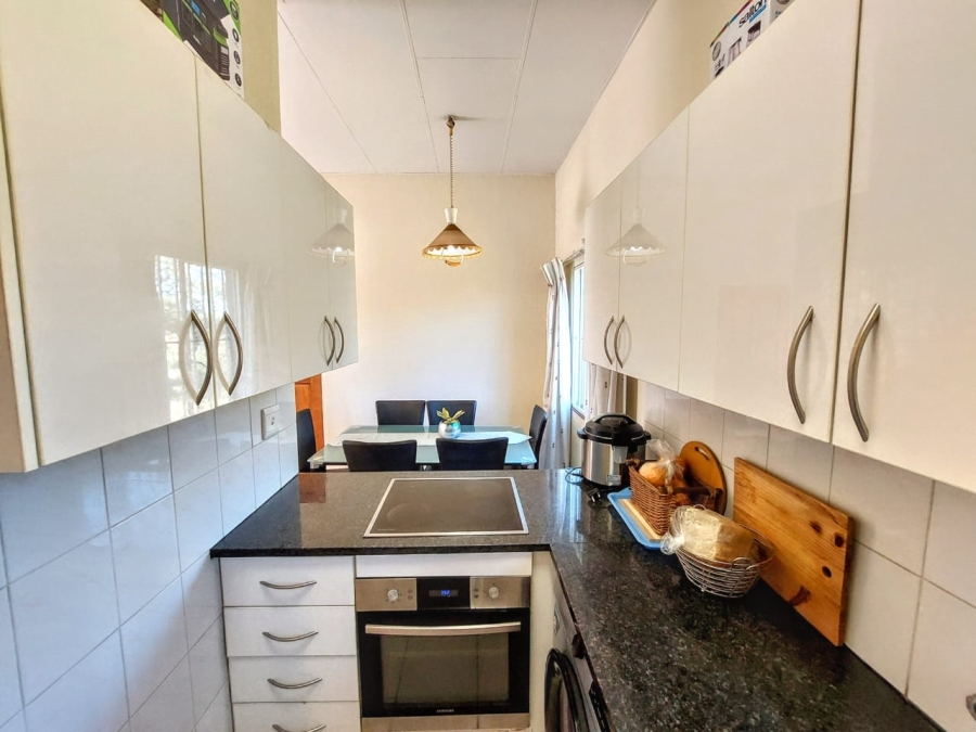 2 Bedroom Property for Sale in Sundowner Gauteng