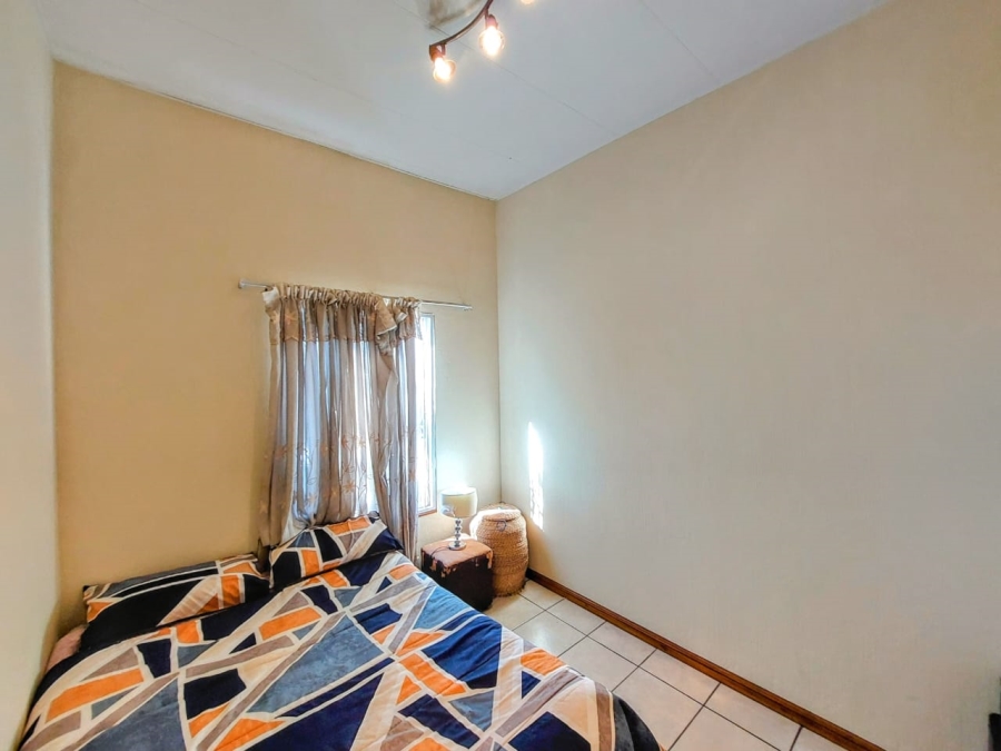 2 Bedroom Property for Sale in Sundowner Gauteng