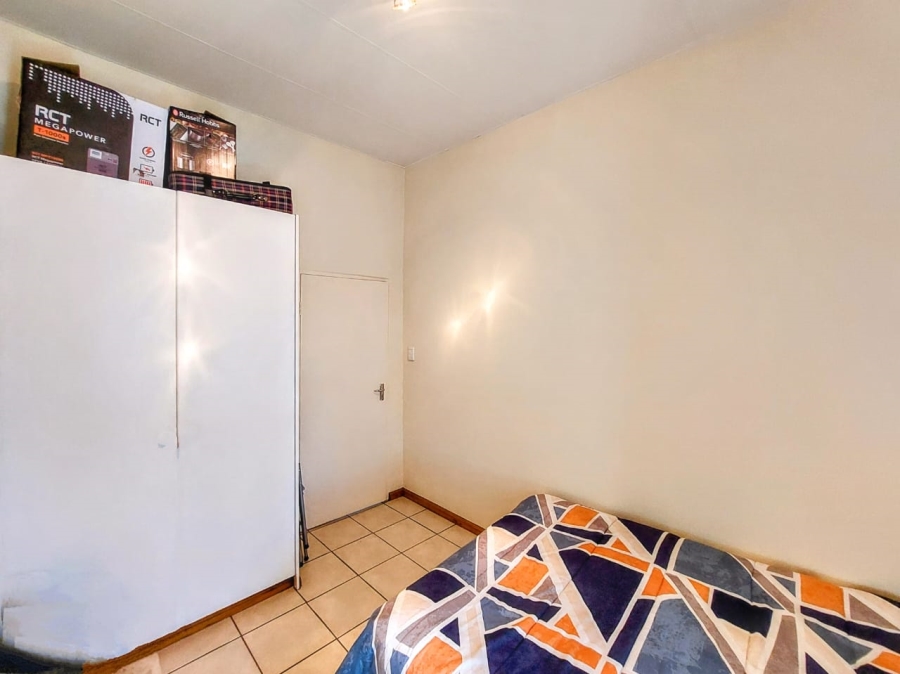 2 Bedroom Property for Sale in Sundowner Gauteng