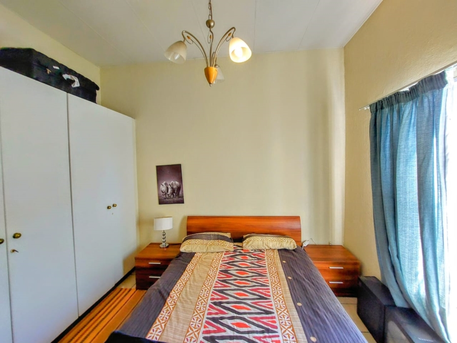 2 Bedroom Property for Sale in Sundowner Gauteng