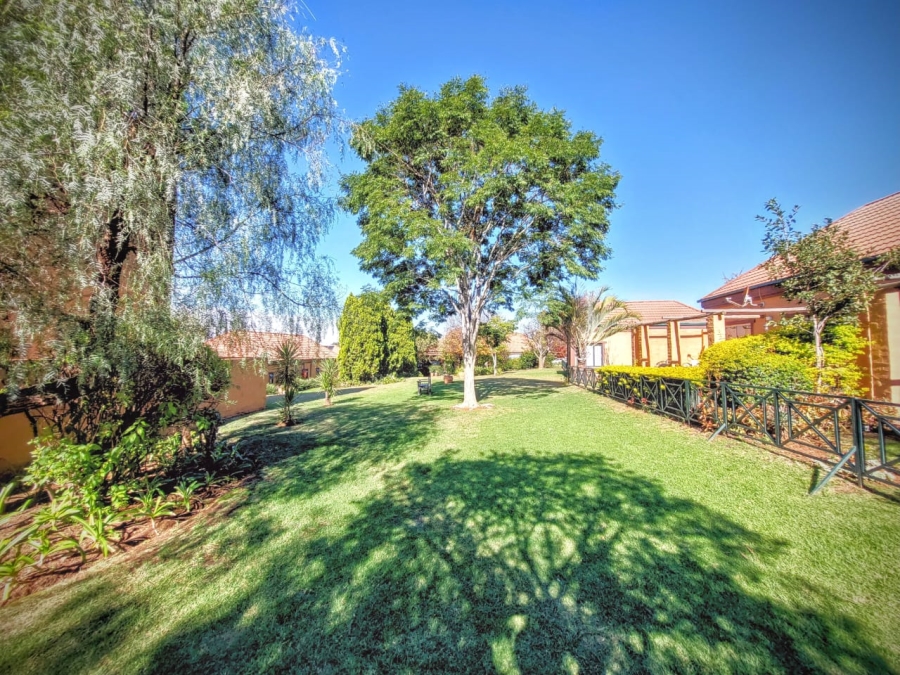 2 Bedroom Property for Sale in Sundowner Gauteng