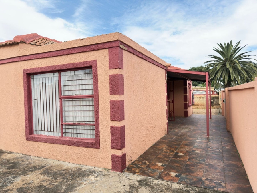 3 Bedroom Property for Sale in Olifantsfontein Gauteng