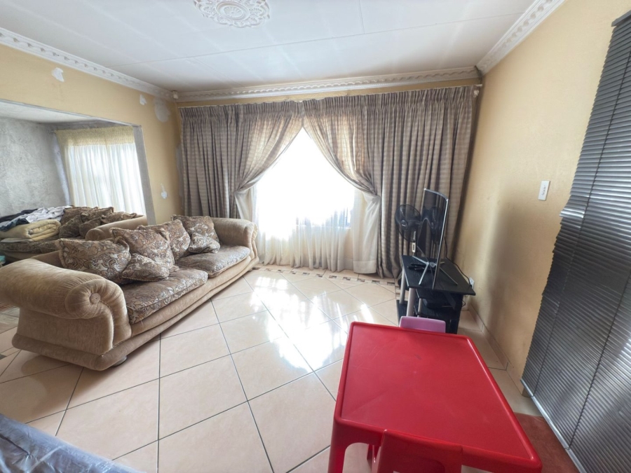 3 Bedroom Property for Sale in Olifantsfontein Gauteng