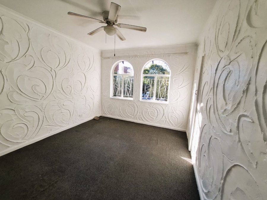To Let 2 Bedroom Property for Rent in Queenswood Gauteng