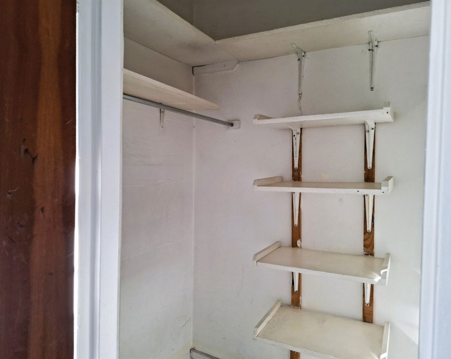 To Let 2 Bedroom Property for Rent in Queenswood Gauteng