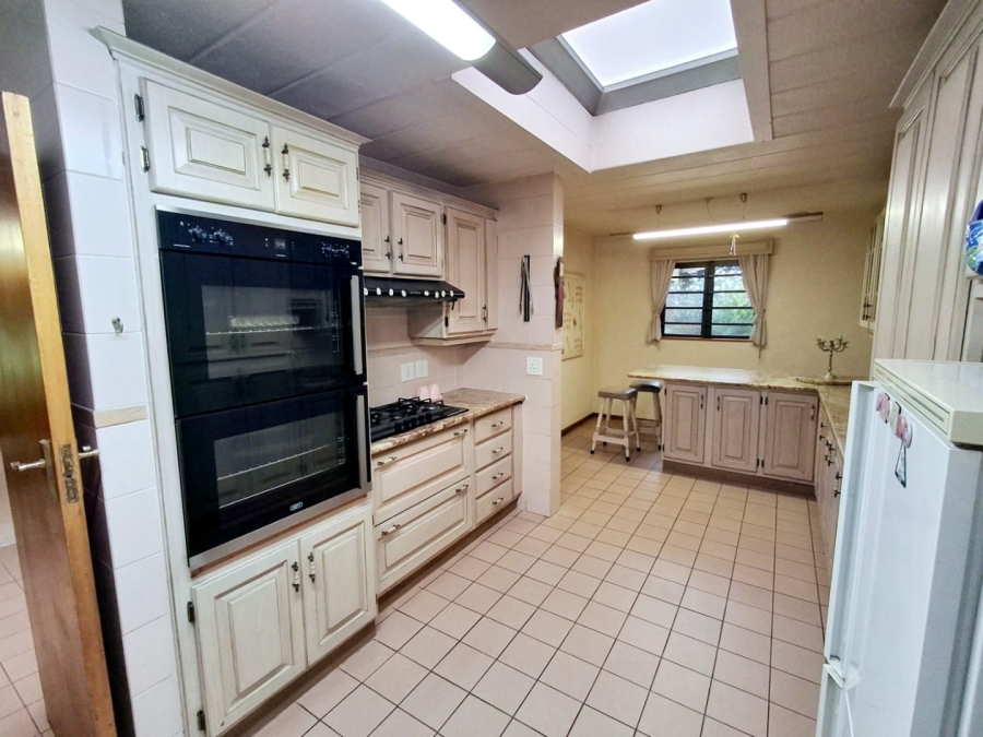 5 Bedroom Property for Sale in Vanderbijlpark SE 3 Gauteng