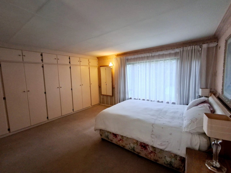 5 Bedroom Property for Sale in Vanderbijlpark SE 3 Gauteng