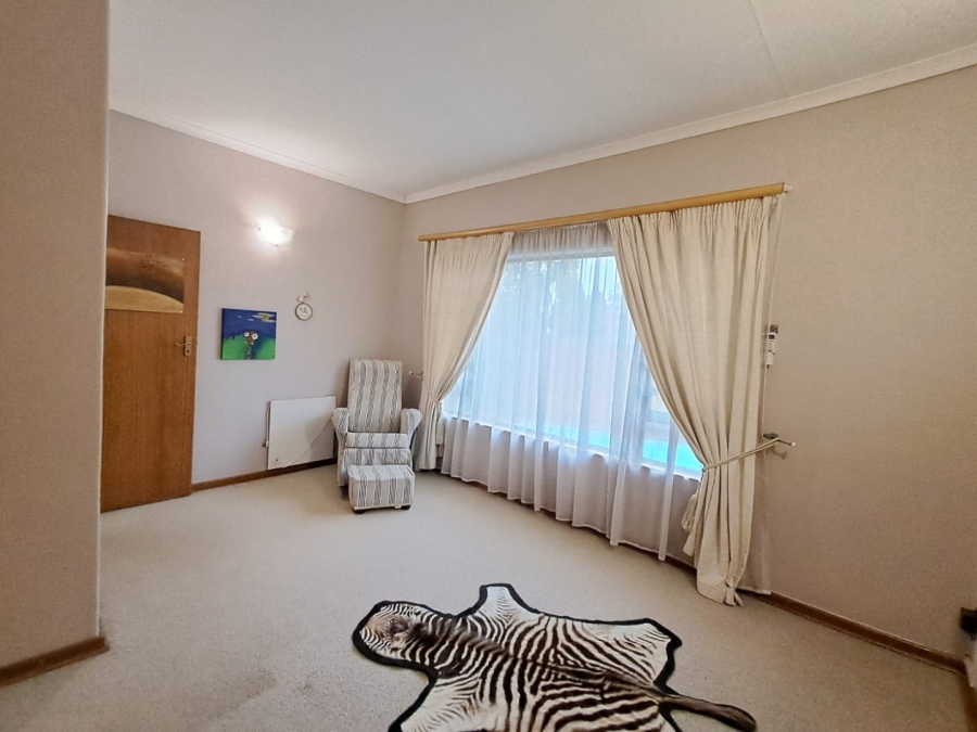 5 Bedroom Property for Sale in Vanderbijlpark SE 3 Gauteng