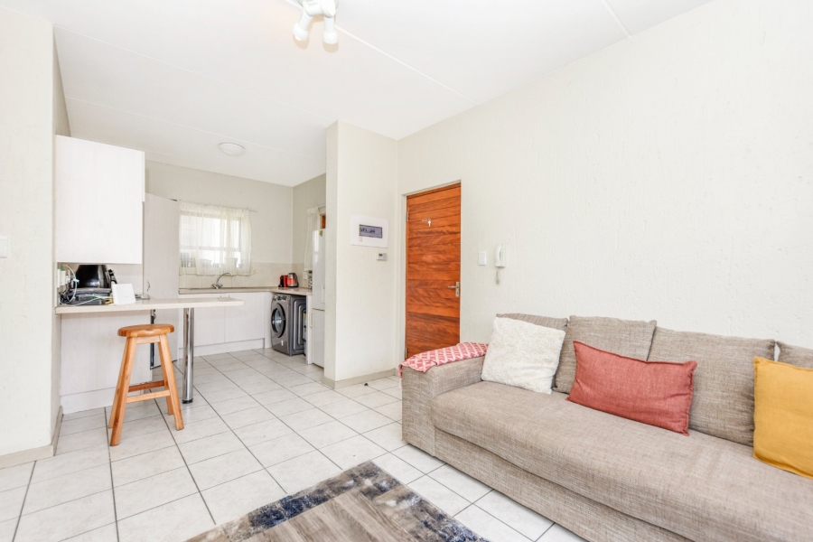 2 Bedroom Property for Sale in Douglasdale Gauteng